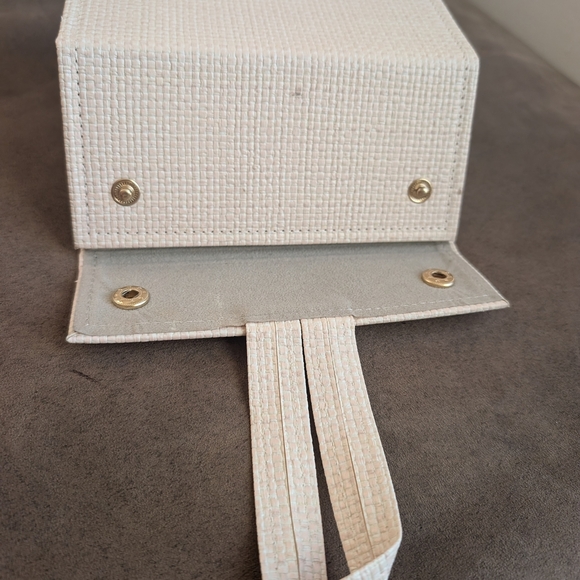 🛍️4 For $15🛍️Multi Use Travel Case/ Jewelry Organizer with Mirror - Picture 6 of 8